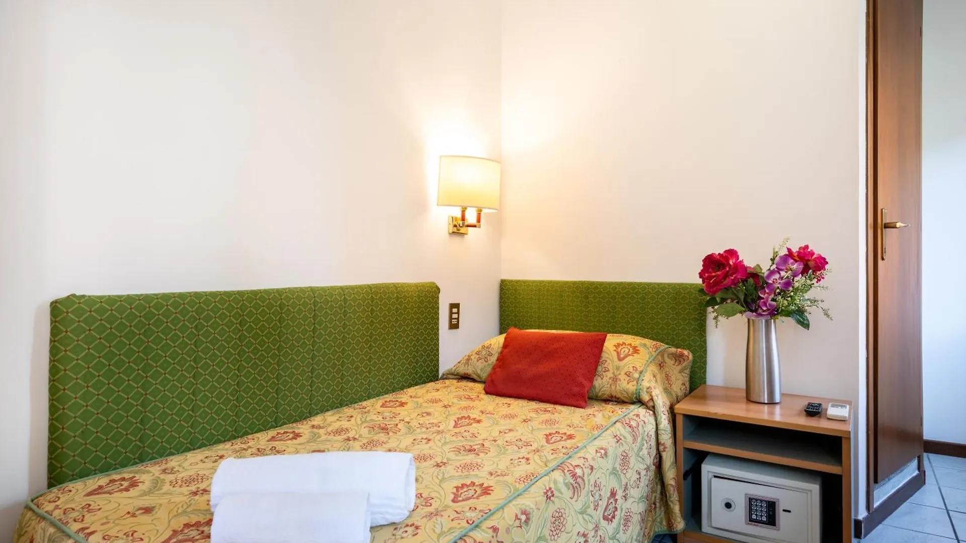 Camelia Rooms Venice Guesthouse メストレ